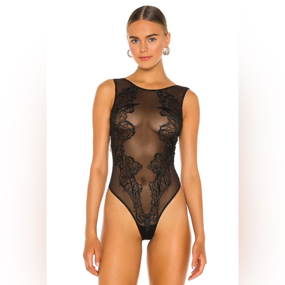 Revolve Etienne bodysuit black/ size 6